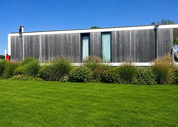 4 Pers Lodge op Maasparcje Met Privestrand